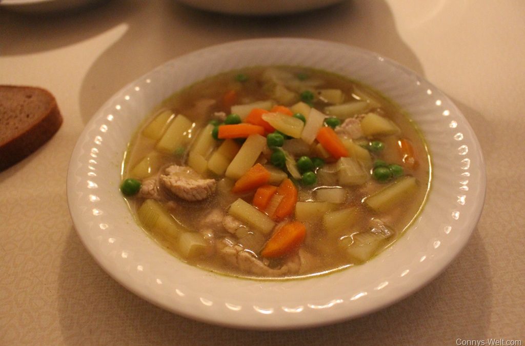Gemüse-Kartoffel-Suppe