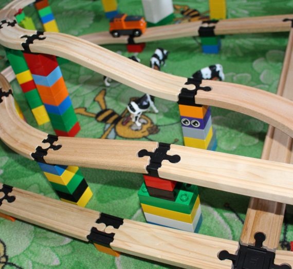 Toy^2 Track Connectors im Kinderzimmertest